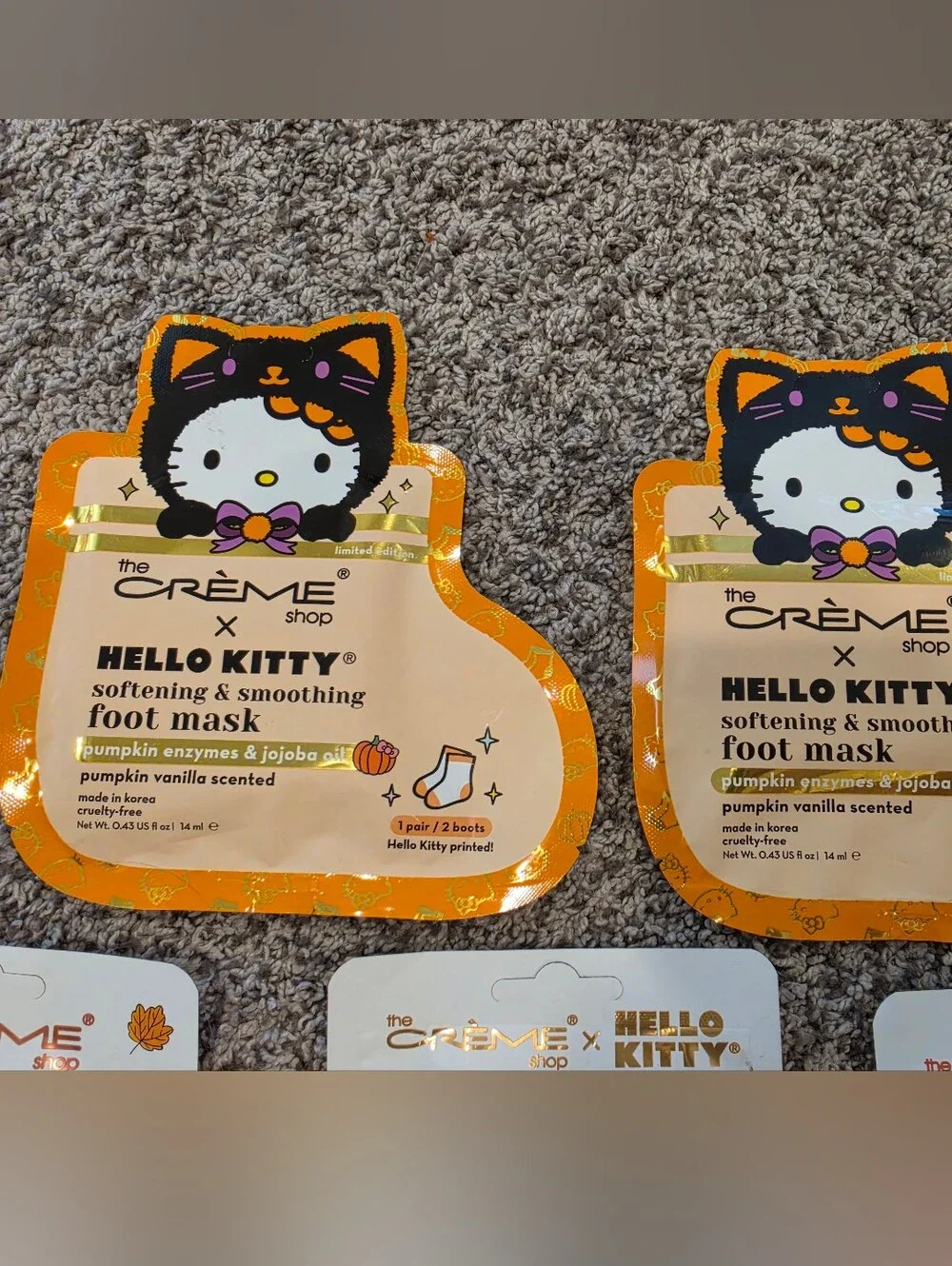 Hello Kitty Fall Kids Skin & Hair Sheet Mask Pack in Orange and Red Accents